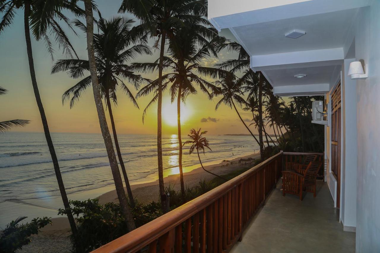 Top Secret Beach Hotel Matara Exteriör bild